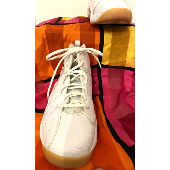 Nike Air Jordan‎ Jumpman Team 2 White 819175-104 Size 10 Gum Sole main image 10